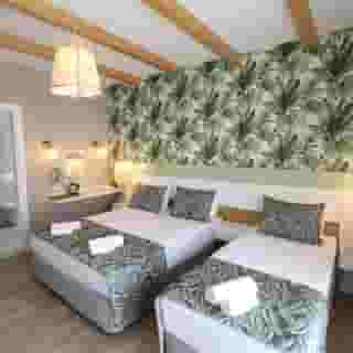 Dolphin Park Hotel, 4 of 5