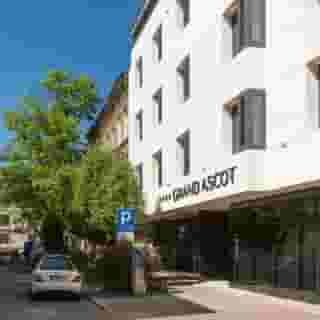 Grand Ascot Hotel, 2 of 5