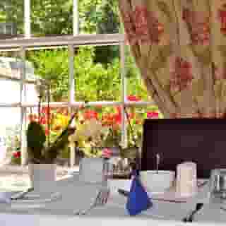 Waterloo Lodge, 4 of 5