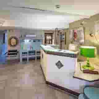 Hotel La Suite, 5 of 5