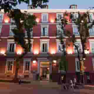 Petit Palace Santa Barbara, 2 of 5