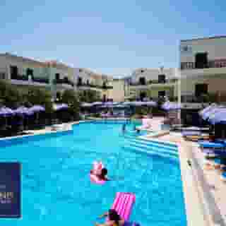 Diogenis Blue Palace, 3 of 5