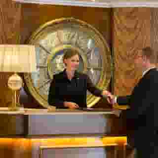 Warwick Brussels, 4 of 5