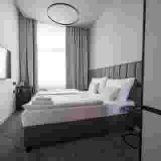 The Gold Bank, 4 of 5