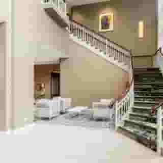 Executive Plaza Hotel Conference Centre Coquitlam BC, 4 of 5