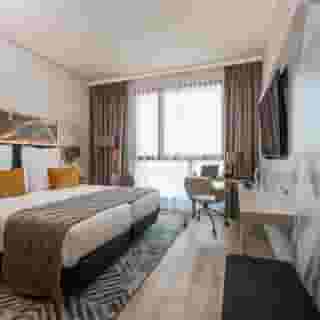 Leonardo Royal Hotel Barcelona Fira, 2 of 5
