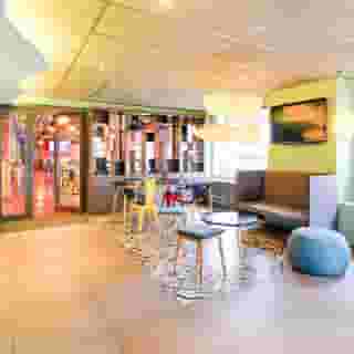 ibis Styles Lyon Confluence, 2 of 5