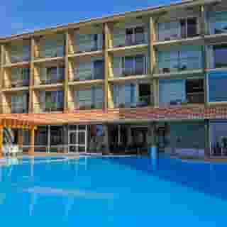 The Views Oasis, 1 of 5