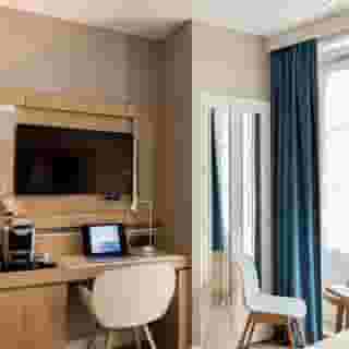 Premier Louvre Saint Honoré, 4 of 5