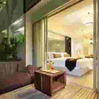 The Akmani Legian, 3 of 5