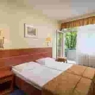 Benczur Hotel, 2 of 5