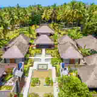 Furaveri Island Resort & Spa, 2 of 5