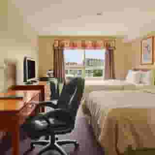 Days Inn by Wyndham Vancouver Airport, 4 of 5