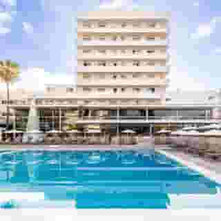 Catalonia Oro Negro, 2 of 5