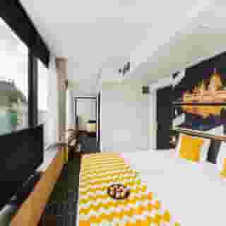 D8 Hotel, 6 of 6