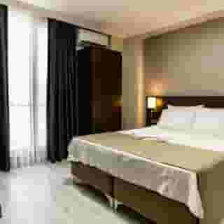 Mays Royal Hotel, 3 of 5