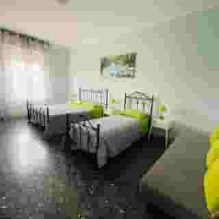 Sassi Planet, 2 of 5