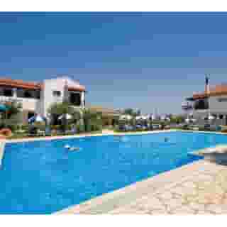 Takis and Effi Hotel Apartments, 3 of 5