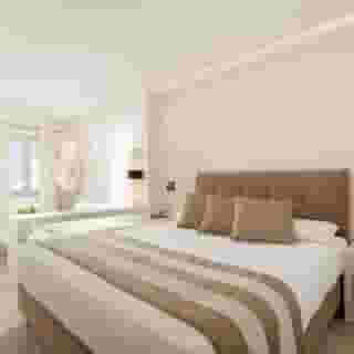 Galaxy Suites, 4 of 5