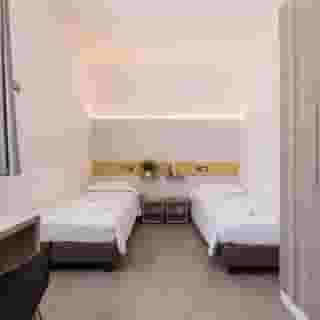 Camplus Guest Roma, 2 of 5