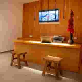 Colombos Beachfront, 4 of 5