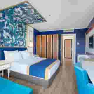 Utopia Beach Club, 5 of 5