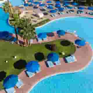 Amwaj Oyoun Hotel and Resort, 4 of 5