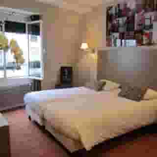 Villa des Ambassadeurs, 3 of 5