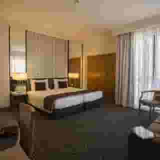 Hotel Mundial, 4 of 5