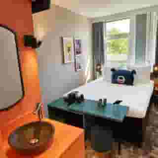 The ED Amsterdam, 4 of 5