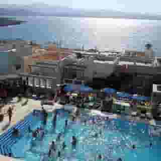 The One and Only Apartments, 1 of 5