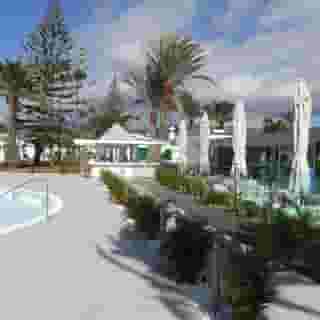 Canary Garden Club, 1 of 5