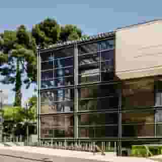 Ikonik Angli, 3 of 5