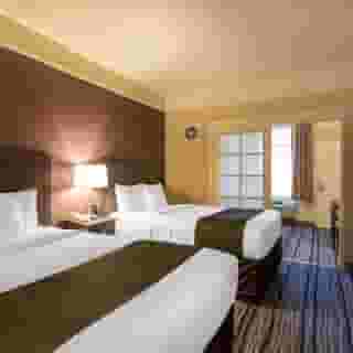 Ramada Suites by Wyndham San Diego, 6 of 6