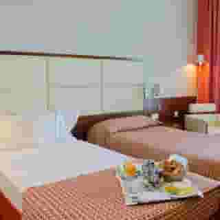 VIP Executive Arts Hotel, 4 of 5