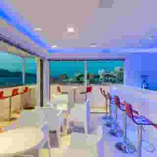 Ikaros Art Hotel, 2 of 5