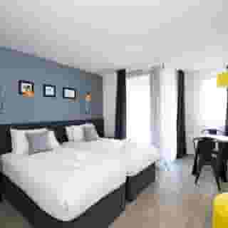 Staycity Aparthotel Marseille Centre Vieux Port, 2 of 5