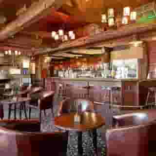 The Hillcrest Hotel, 1 of 5