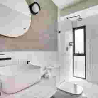 Uliv Poe 240, 1 of 5