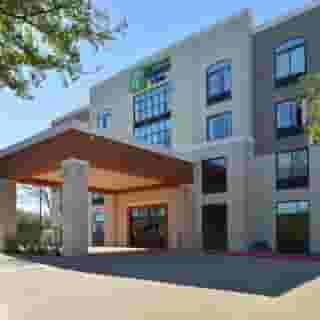Holiday Inn Express Austin North Central, 2 of 5