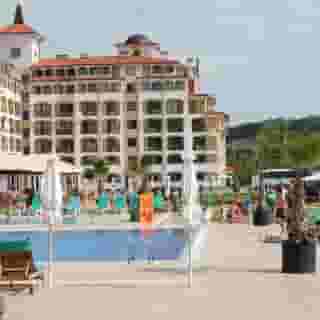 Sunrise All Suites Resort, 2 of 5