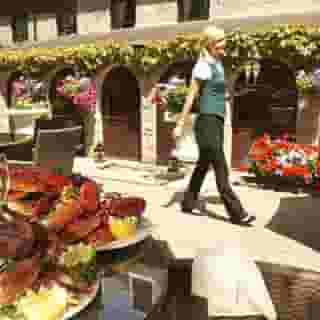 Le Friquet Country, 2 of 5