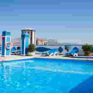 Fleming Playa Poniente by Punta 25, 2 of 5