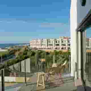 You and the sea, 2 of 5