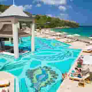 Sandals Regency La Toc, 1 of 5