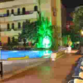 Maxwell Suites, 3 of 5