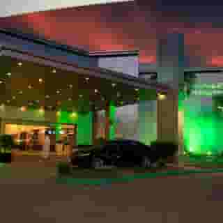 Holiday Inn Al Qasr, 2 of 5