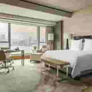 Four Seasons Hong Kong, 2 of 5