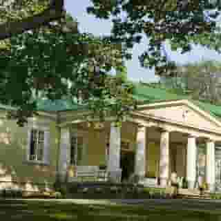 Backby Manor, 6 of 6