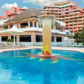 Wyndham Grand Cancun All-Inclusive Resort & Villas, 2 of 5